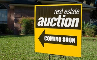 How to Find Real Estate Auctions in Missouri