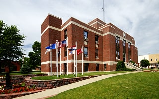 How to Locate Properties in Missouri That Have a Lien
