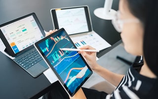 Which Key Economic, Social, and Regulatory Factors Are Driving Current Trends in Missouri's Local Property Markets?